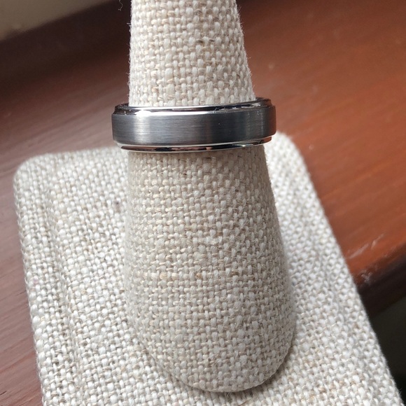 Tungsten Band Ring - Picture 1 of 7
